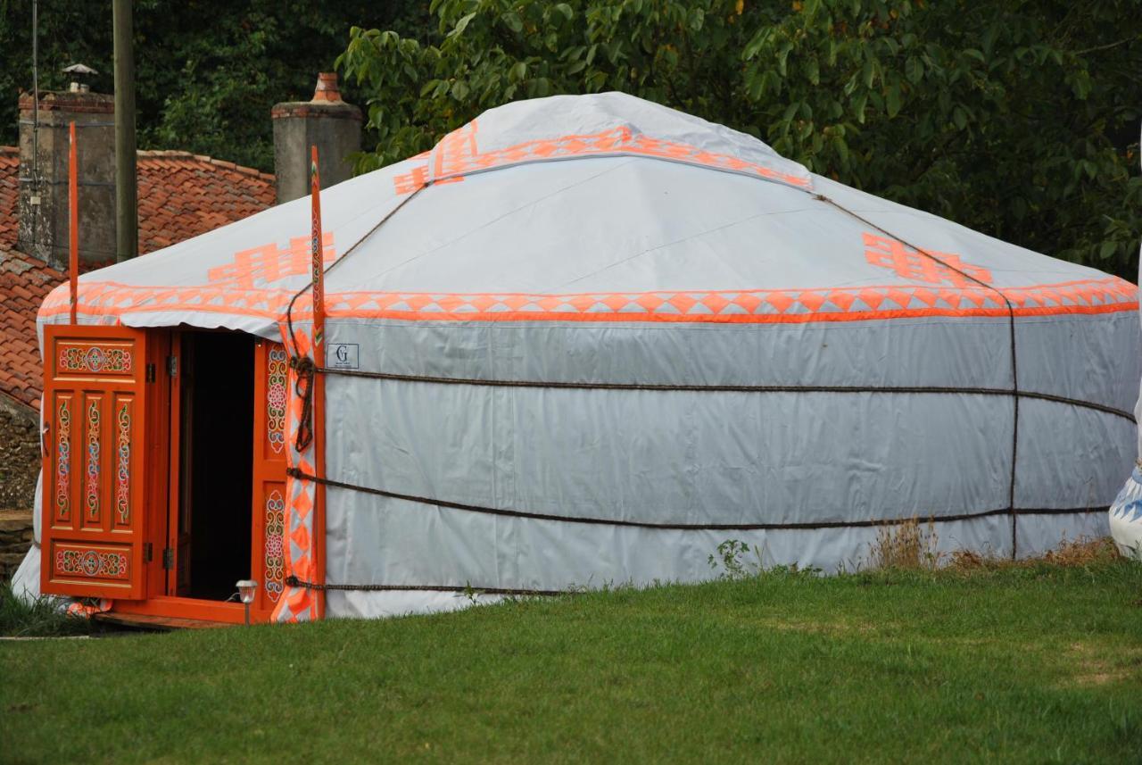 Yourtes Du Bocage Bazoges-en-Pareds Exterior photo